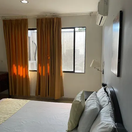Hotel Prince Plaza Medellin Exterior photo